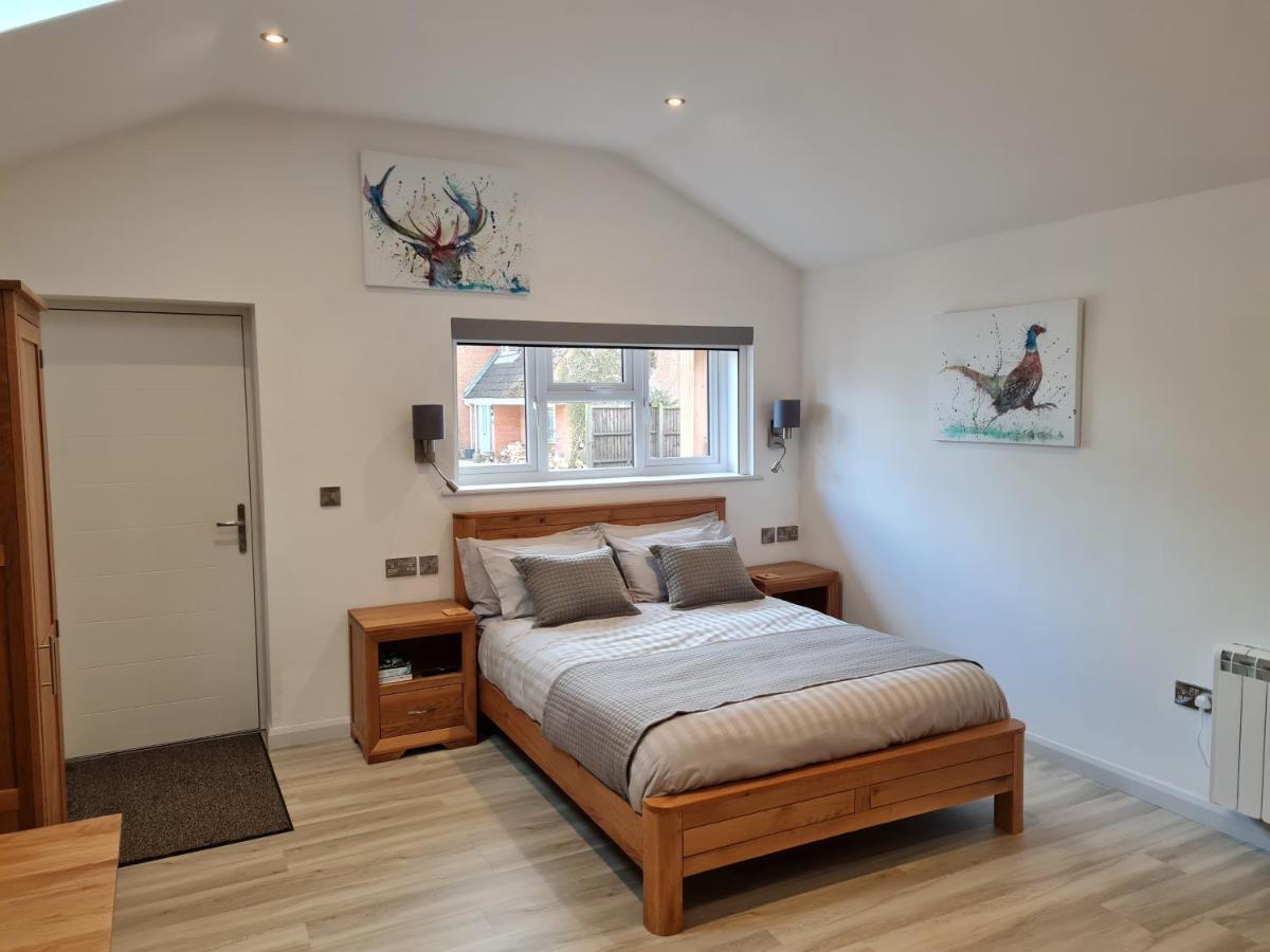 Wyvern Apartment Yeovil Buitenkant foto